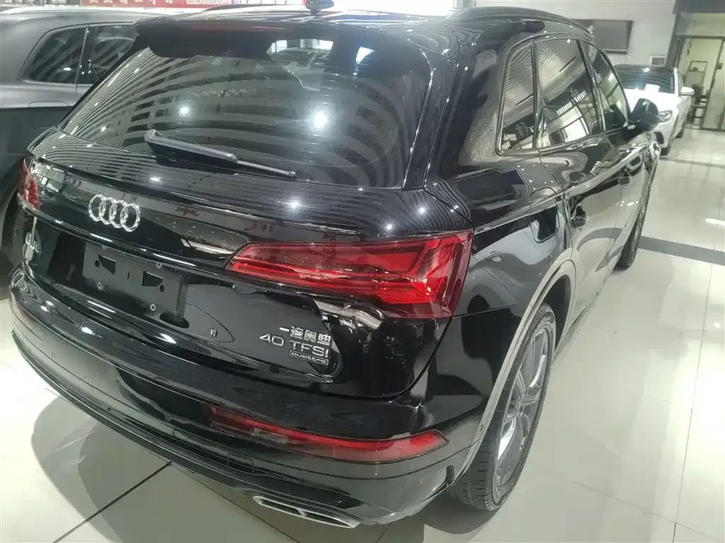 Audi Q5L 2022 из CN, фото 5