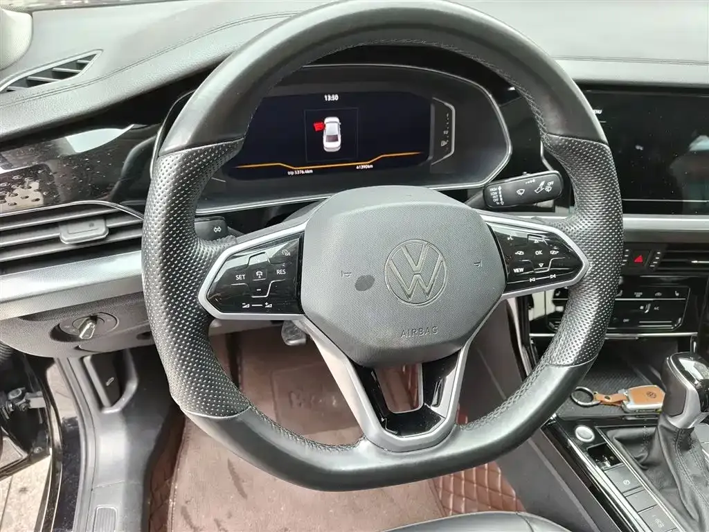 Volkswagen Passat — фото 9