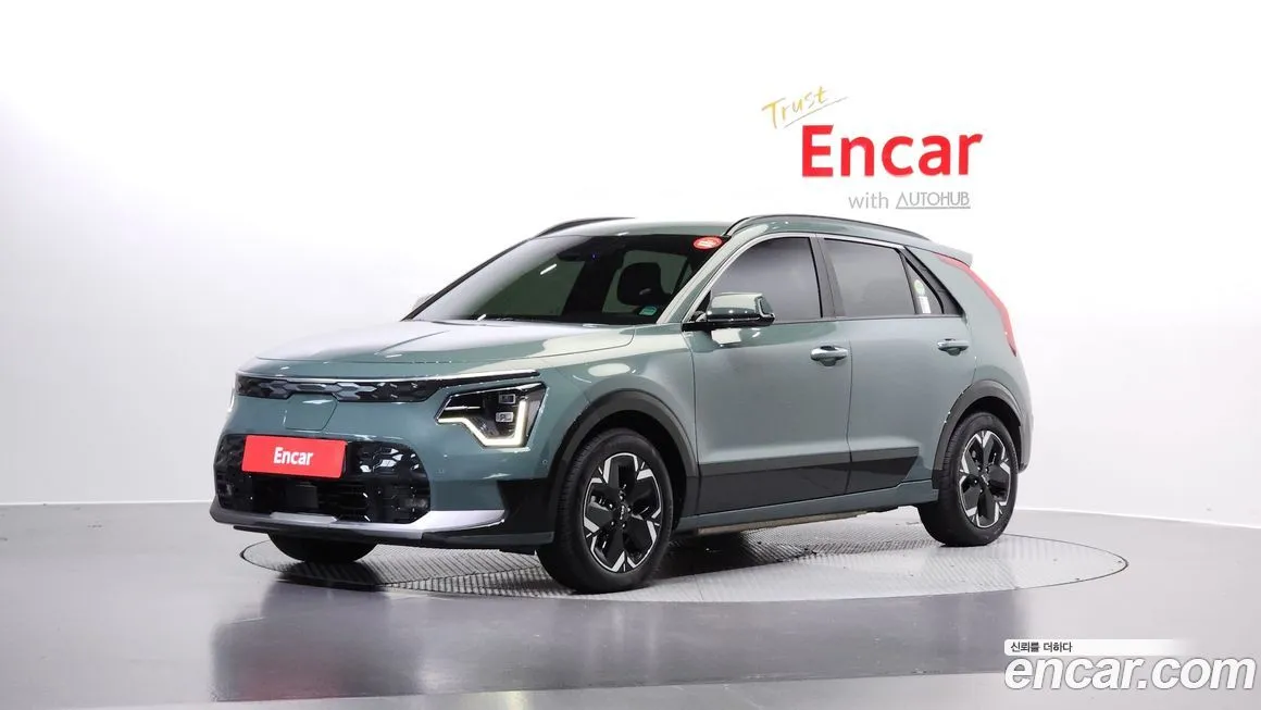 Kia Niro — фото 1
