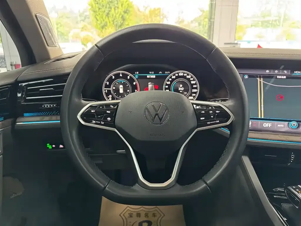 Volkswagen Touareg 2023 из CN, фото 9