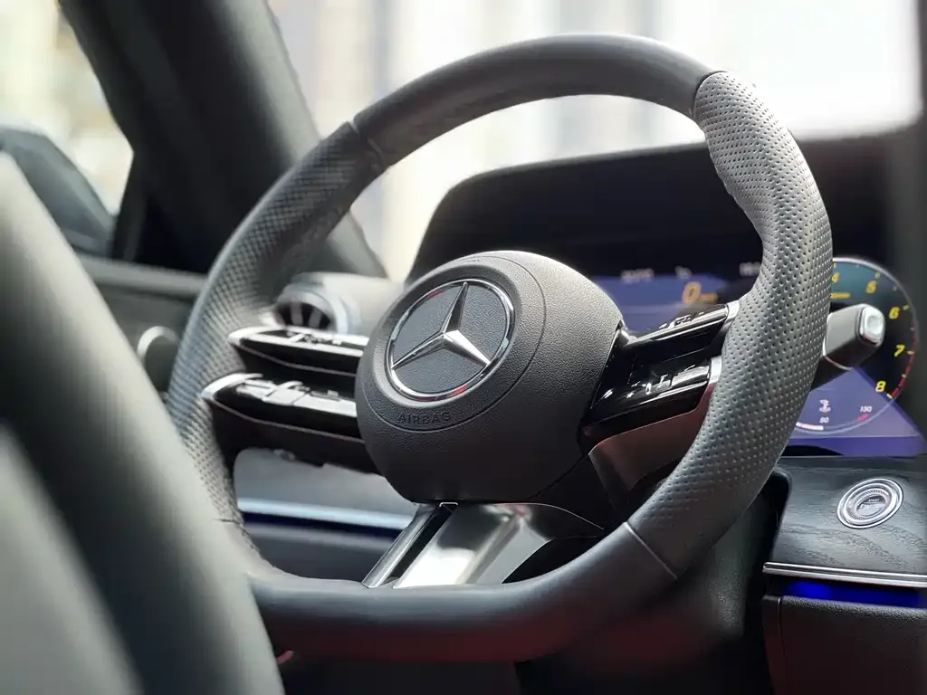 Mercedes-Benz E-Class (Import) 2023 из CN, фото 7