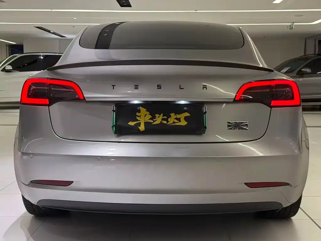 Tesla Model 3 2023 из CN, фото 10