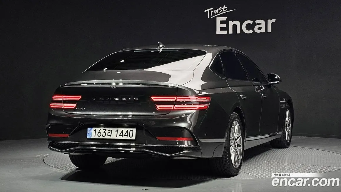 Genesis G80 — фото 2