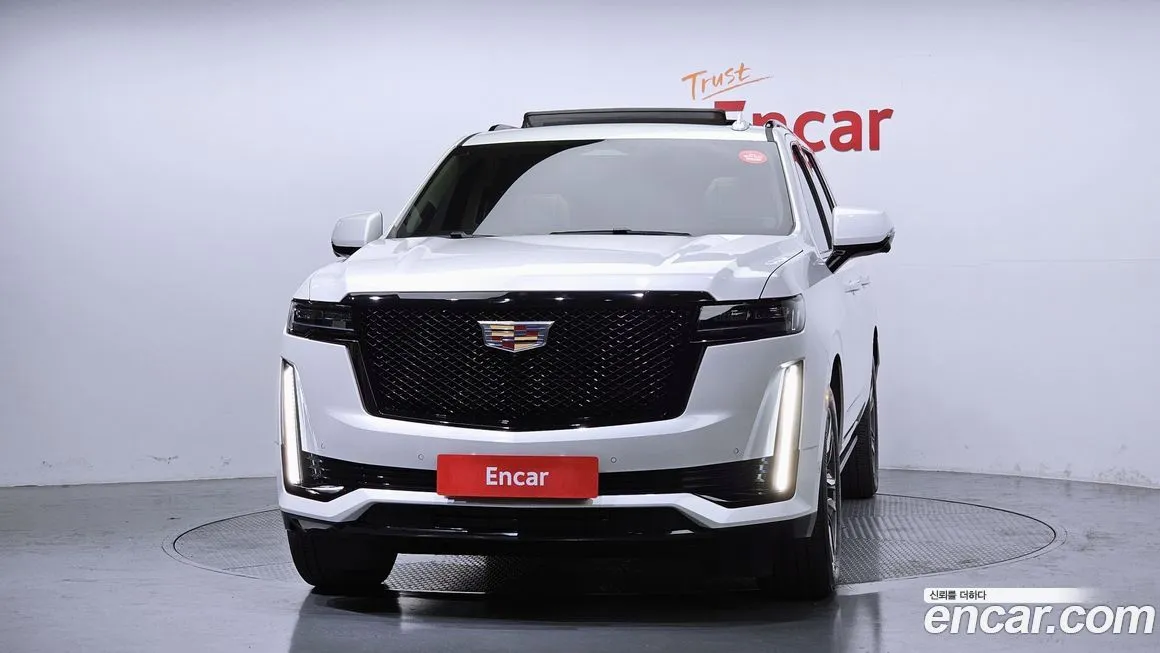 Cadillac Escalade 2023 из KR, фото 3