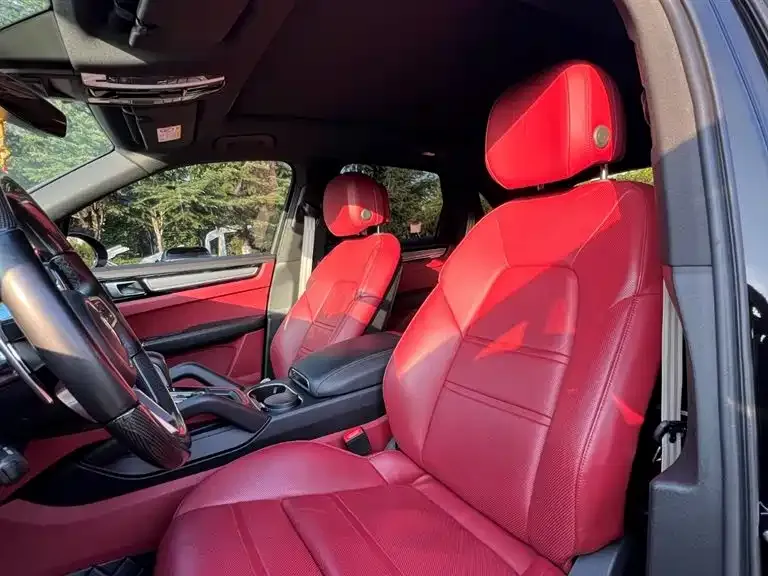Porsche Cayenne 2023 из CN, фото 10