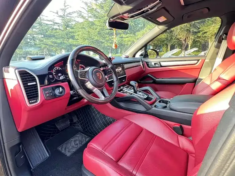 Porsche Cayenne 2023 из CN, фото 9