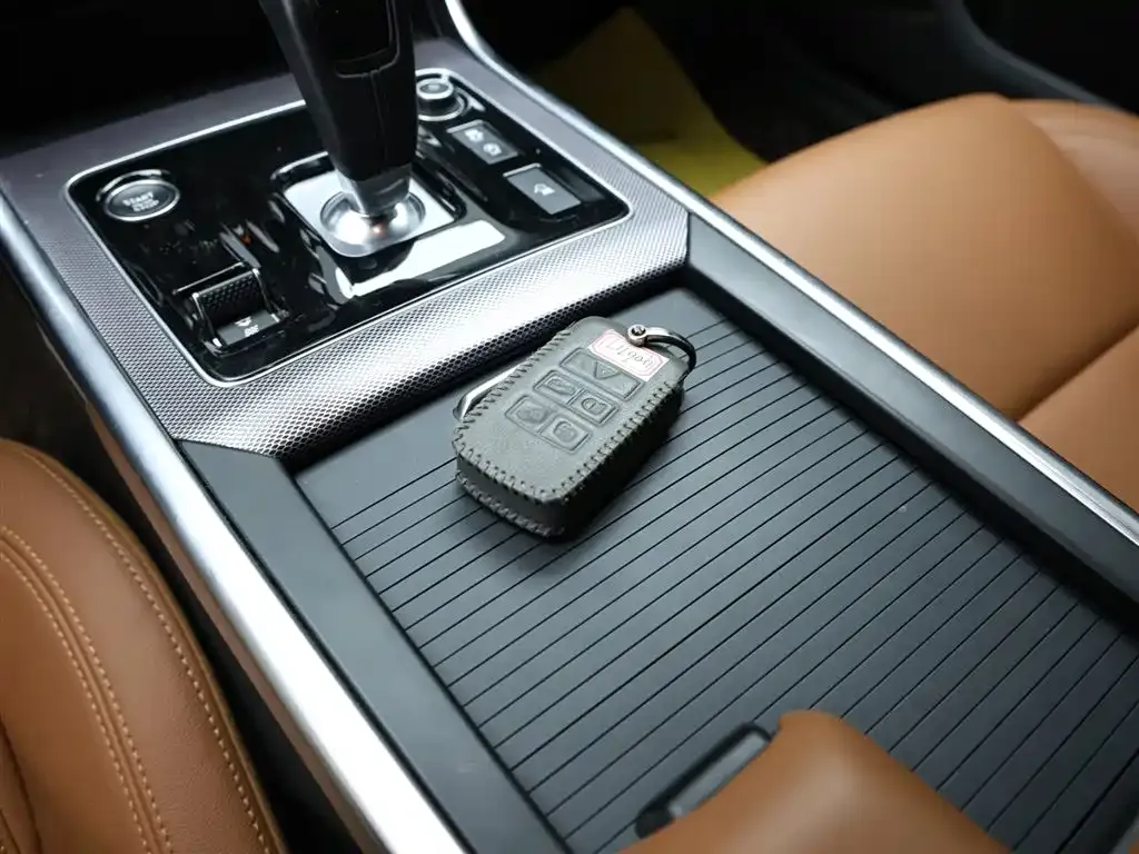 Jaguar XEL 2021 из CN, фото 10