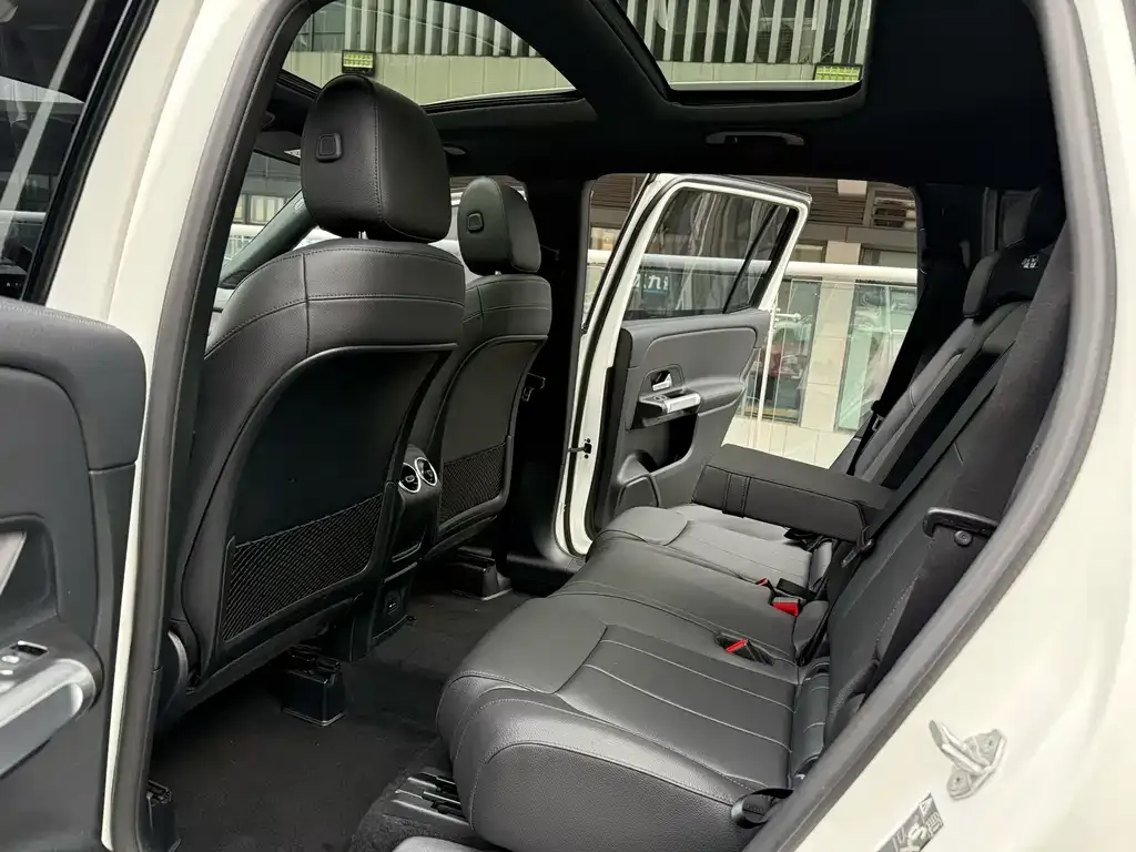 Mercedes-Benz GLB 2021 из CN, фото 8