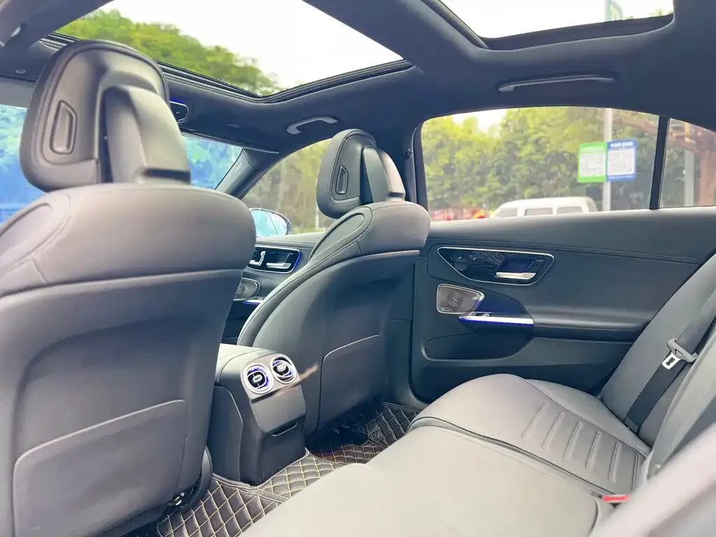 Mercedes-Benz C-Class 2023 из CN, фото 9