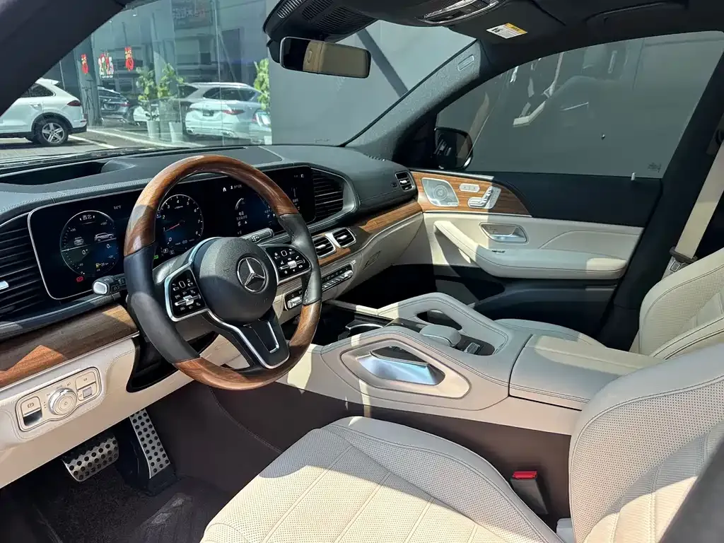 Mercedes-Benz GLS 2024 из CN, фото 5