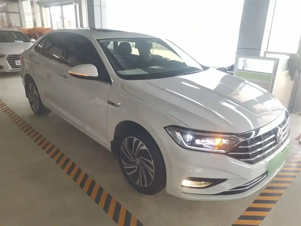 Volkswagen Sagitar 2022 из CN, фото 4