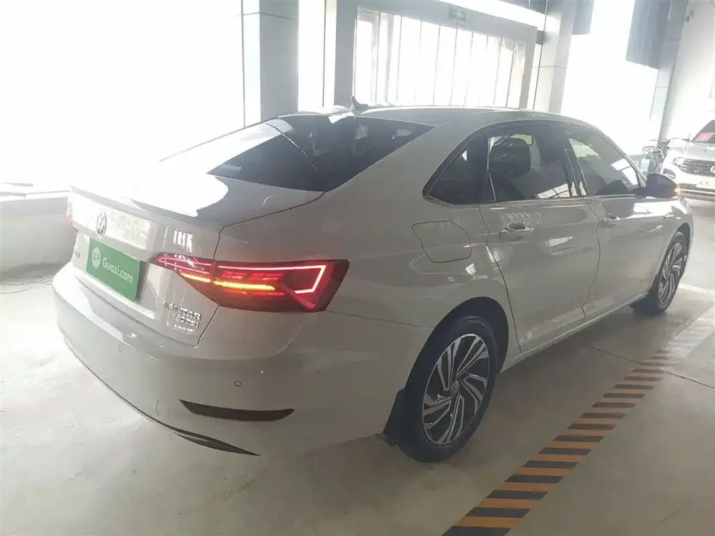 Volkswagen Sagitar 2022 из CN, фото 7