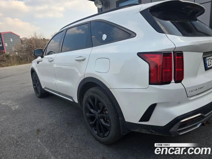 Kia Sorento — фото 4