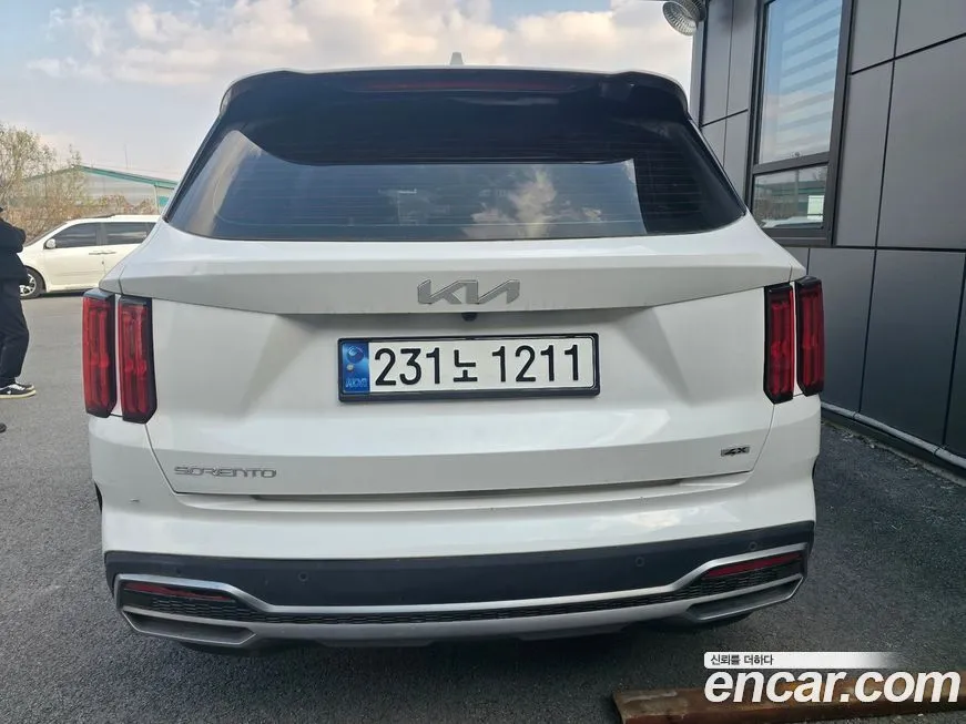Kia Sorento — фото 5