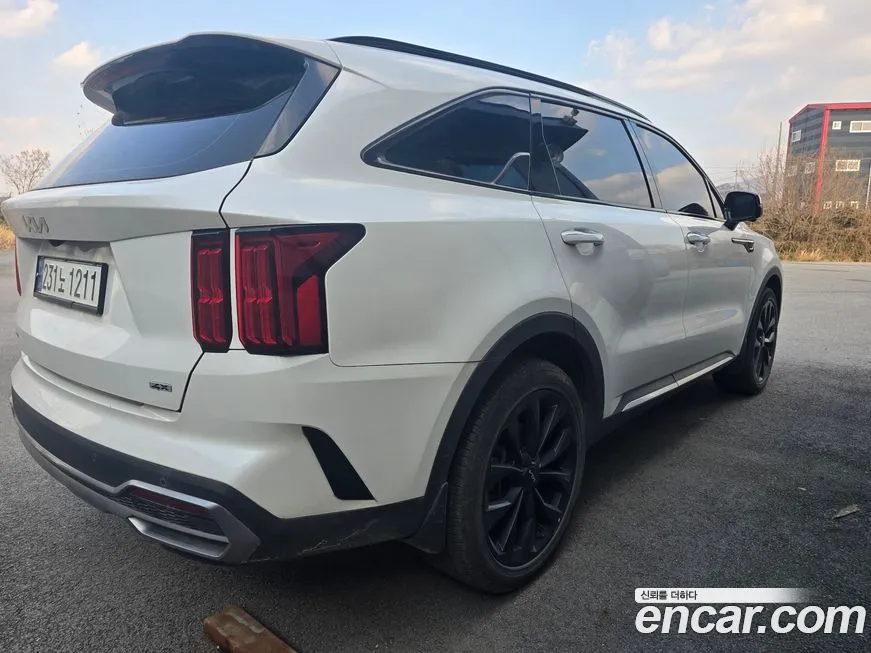 Kia Sorento — фото 6