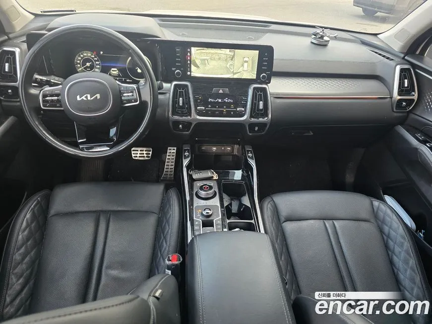 Kia Sorento — фото 7