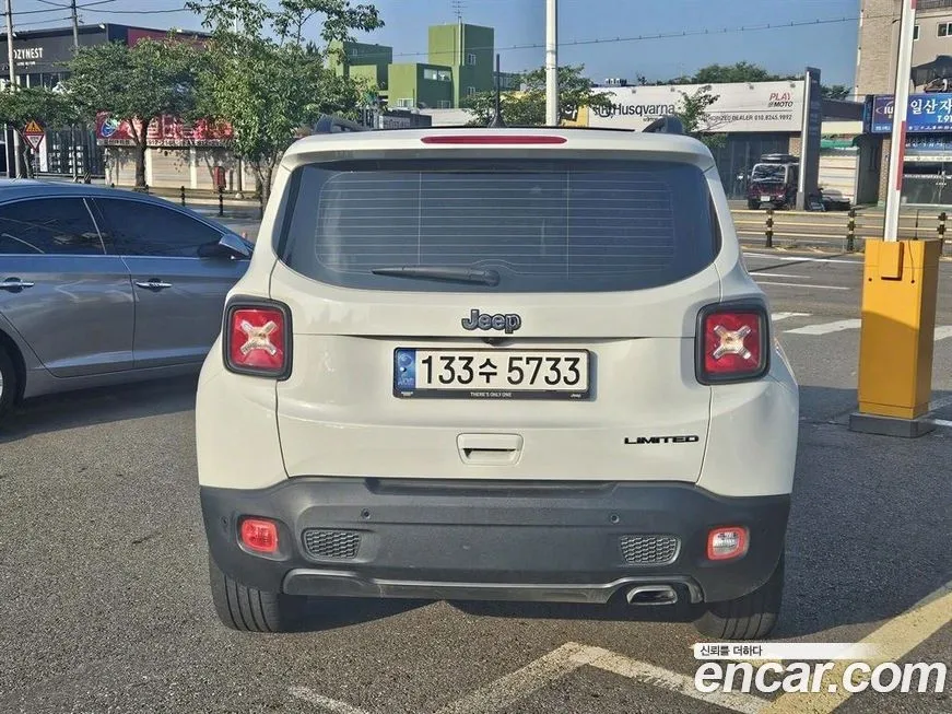 Jeep Renegade 2022 из KR, фото 4