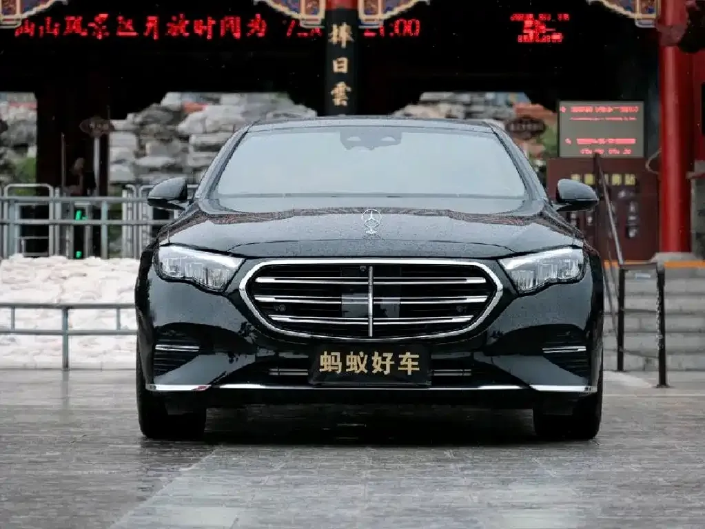 Mercedes-Benz E-Class 2025 из CN, фото 2