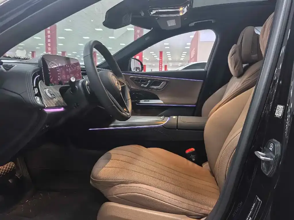 Mercedes-Benz E-Class 2025 из CN, фото 9
