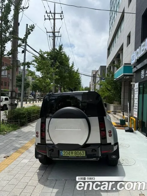 Land Rover Defender — фото 4