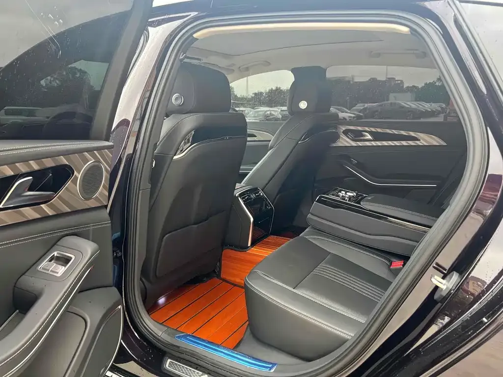 Hongqi H9 2021 из CN, фото 3