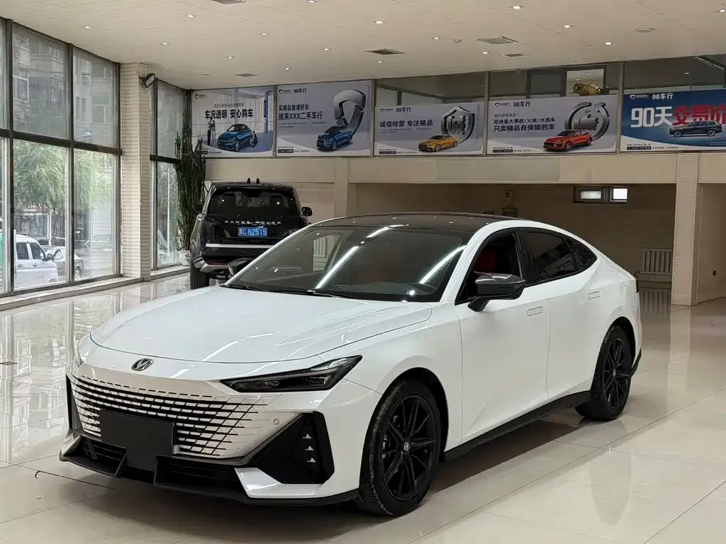 Changan UNI-V 2022 из CN, фото 1