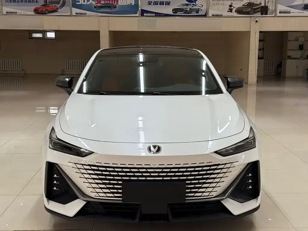 Changan UNI-V 2022 из CN, фото 2