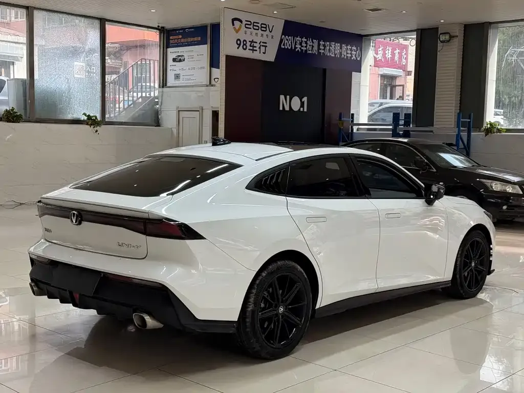 Changan UNI-V 2022 из CN, фото 4