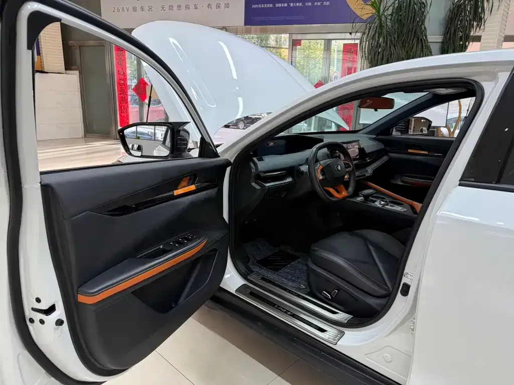 Changan UNI-V 2022 из CN, фото 8