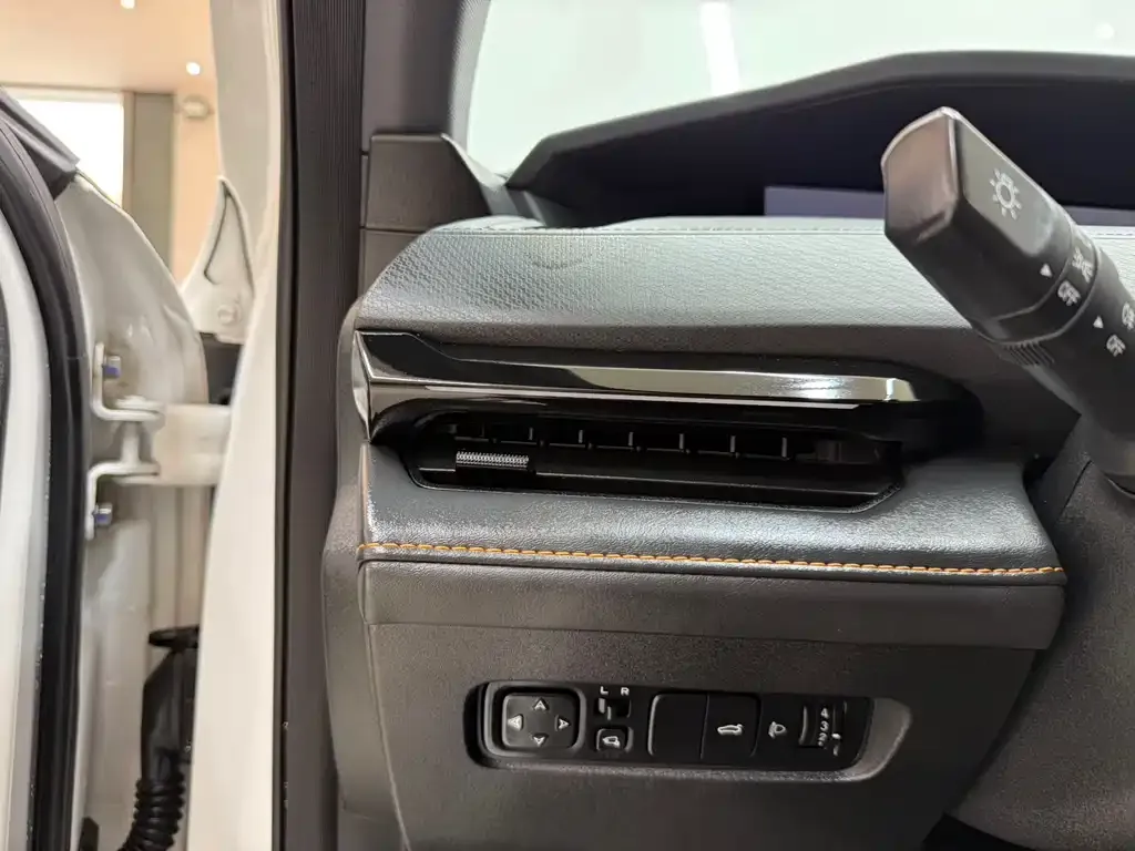 Changan UNI-V 2022 из CN, фото 9