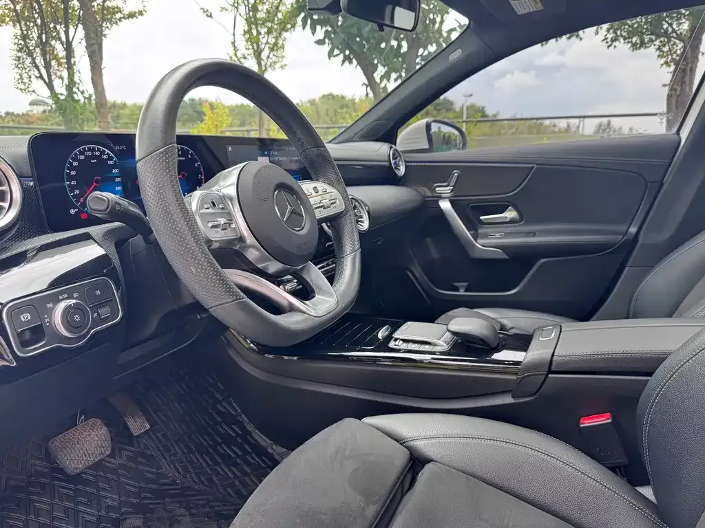 Mercedes-Benz A-Class 2021 из CN, фото 4