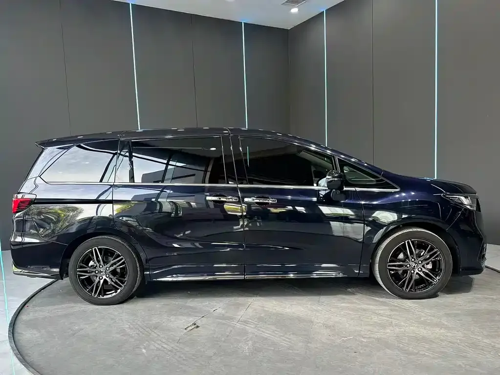 Honda Odyssey 2022 из CN, фото 5