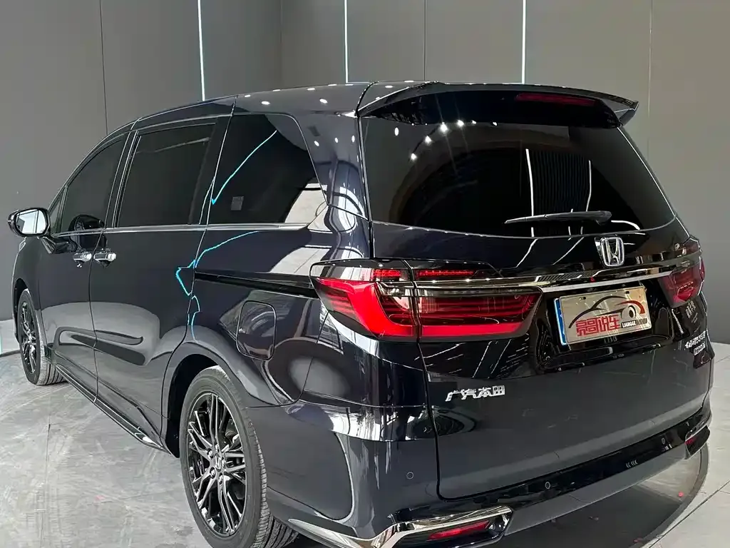 Honda Odyssey 2022 из CN, фото 8