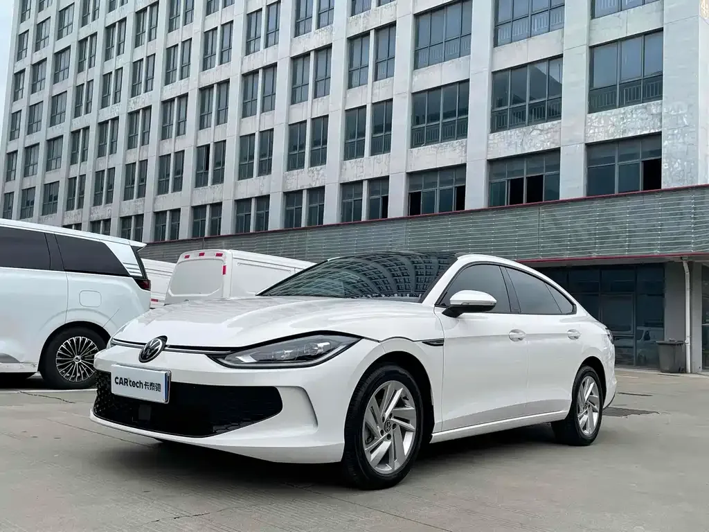 Volkswagen Lamando 2024 из CN, фото 1