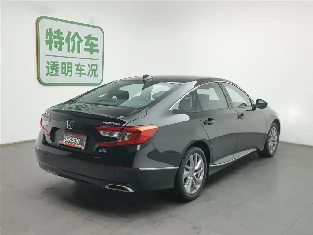 Honda Accord — фото 2
