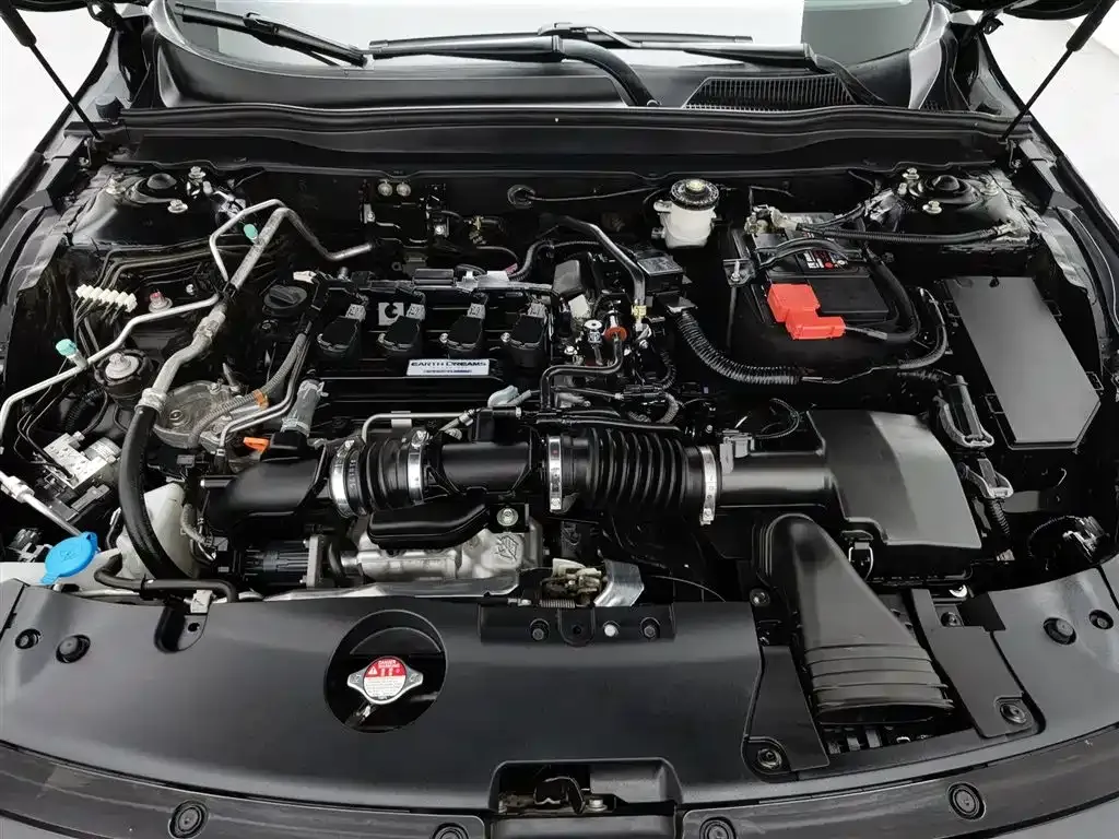 Honda Accord — фото 6