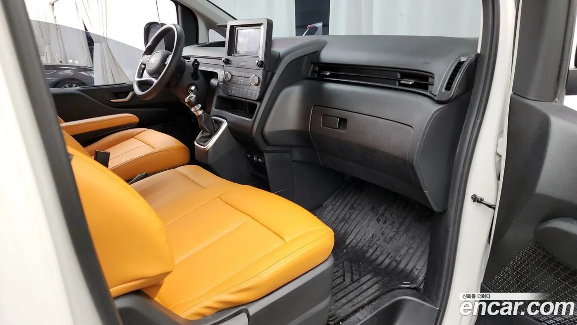 Hyundai Staria — фото 6