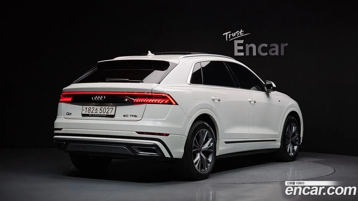 Audi Q8 2021 из KR, фото 2