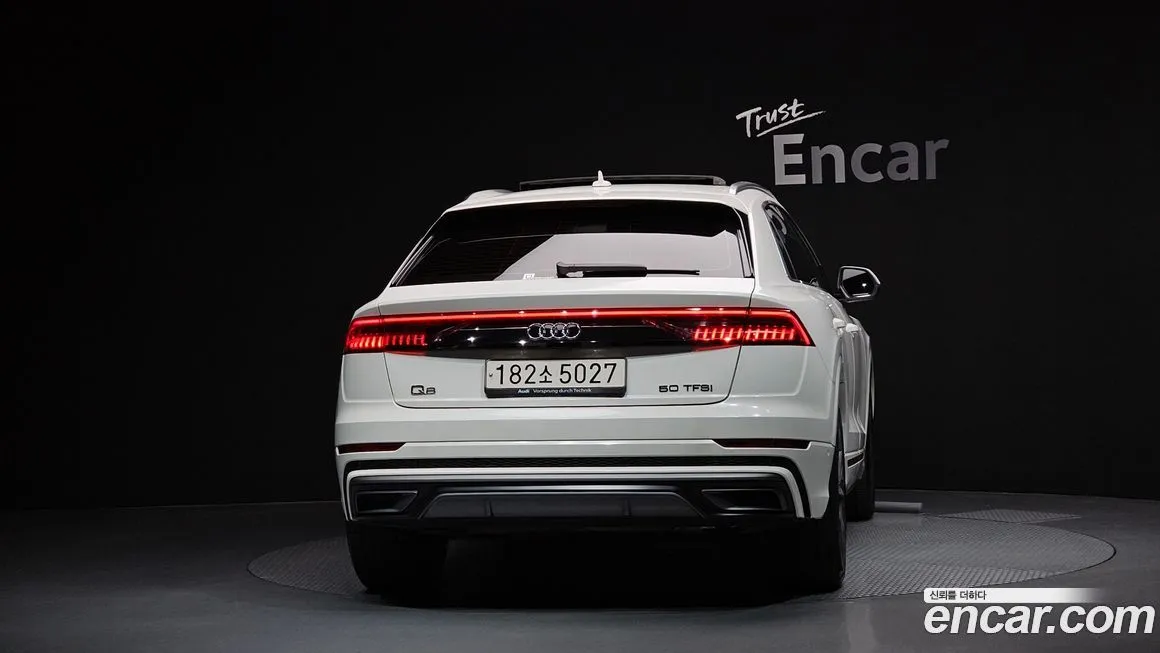 Audi Q8 2021 из KR, фото 4