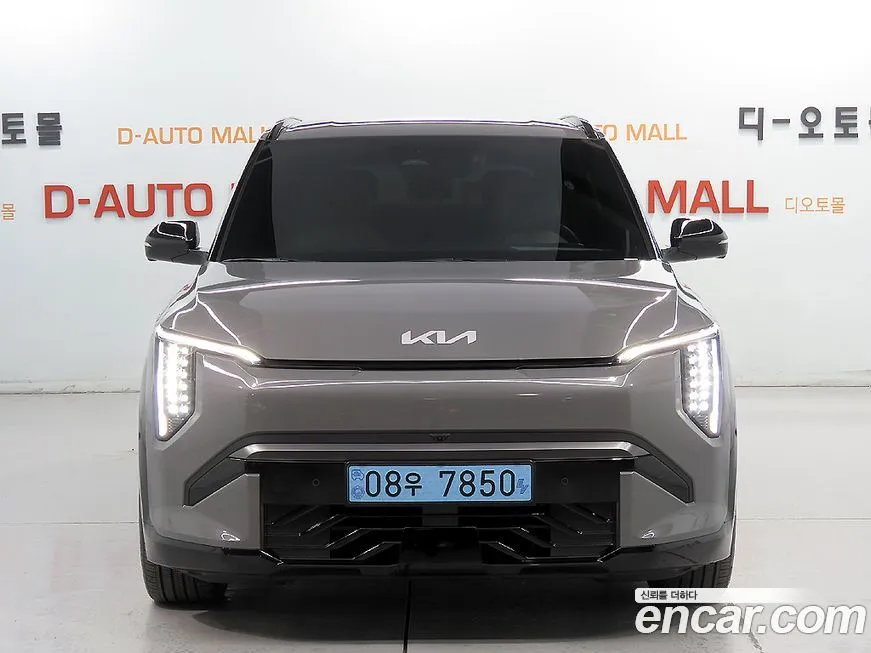 [object Object] EV3 2025 из KR, фото 3