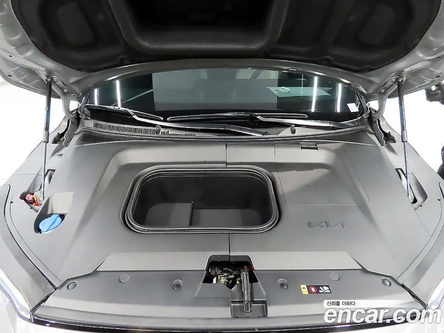 [object Object] EV3 2025 из KR, фото 6