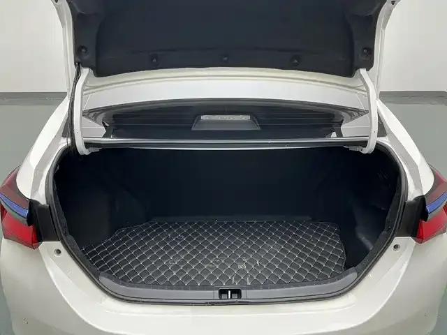 Toyota Corolla 2021 из CN, фото 8