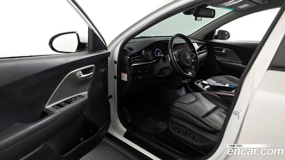 [object Object] Niro 2023 из KR, фото 10