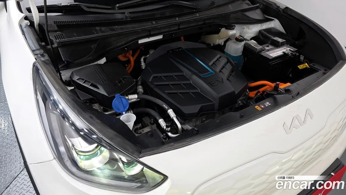 [object Object] Niro 2023 из KR, фото 6