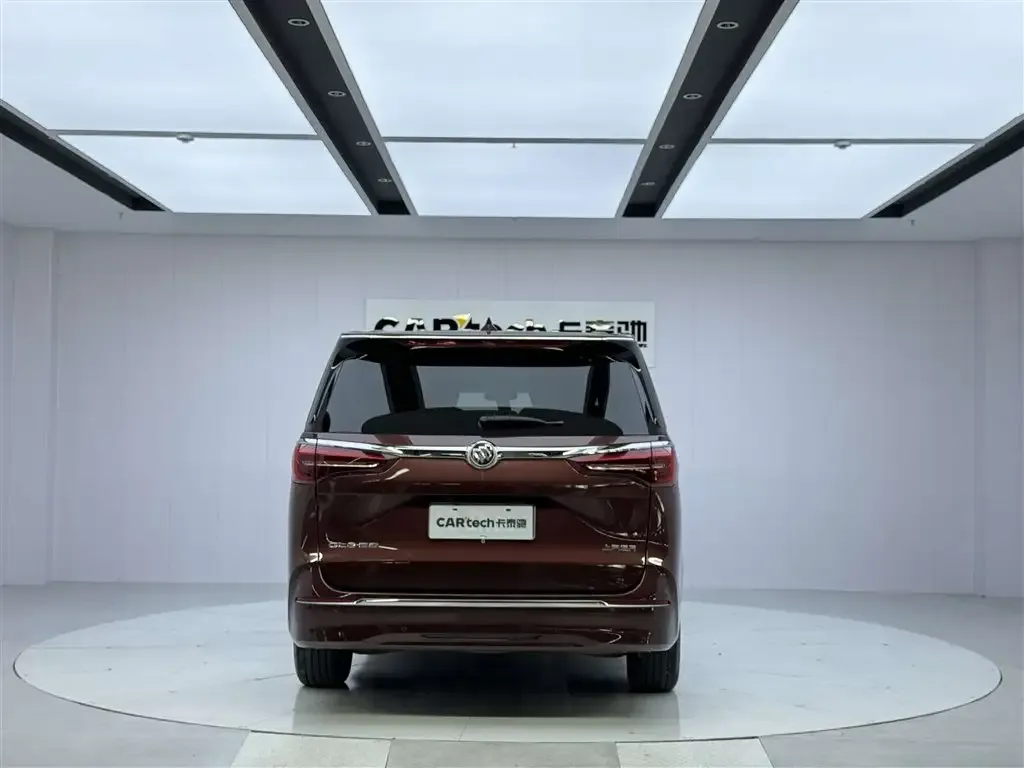 Buick GL8 2023 из CN, фото 4