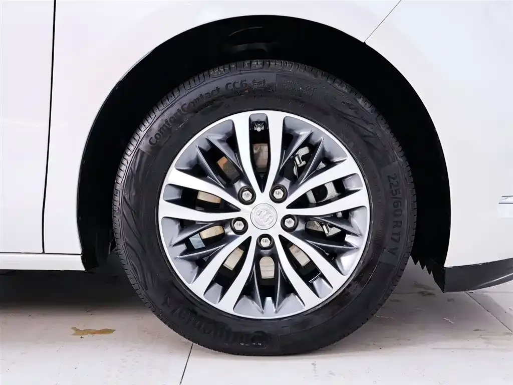 Buick GL8 2021 из CN, фото 6