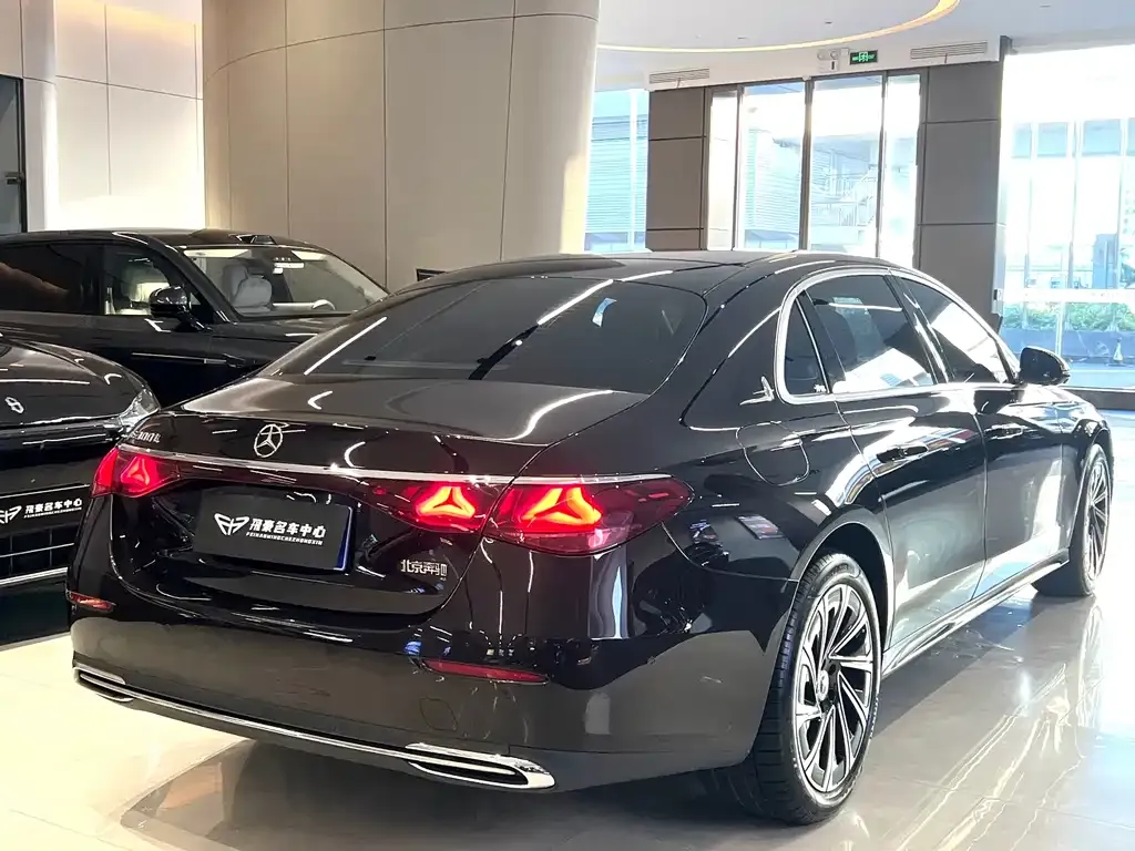 Mercedes-Benz E-Class 2024 из CN, фото 7