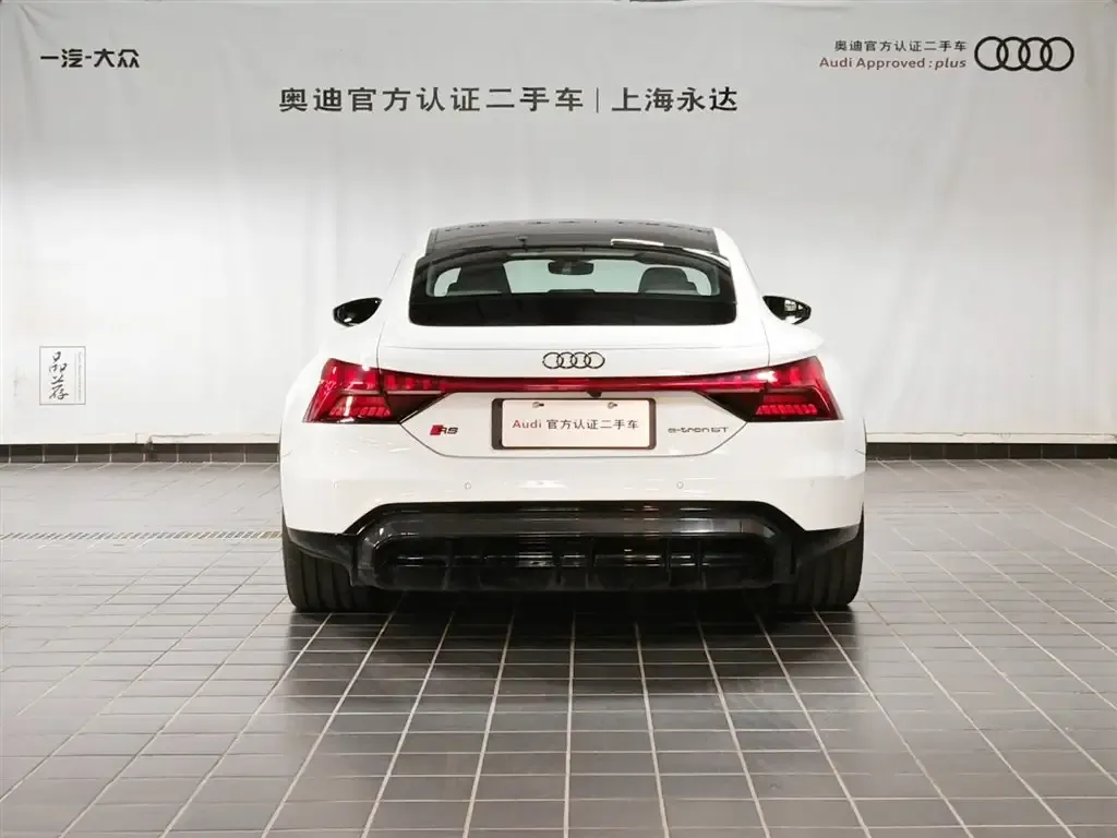 Audi RS e-tron GT 2023 из CN, фото 5