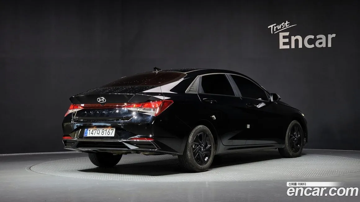 Hyundai AVANTE — фото 2