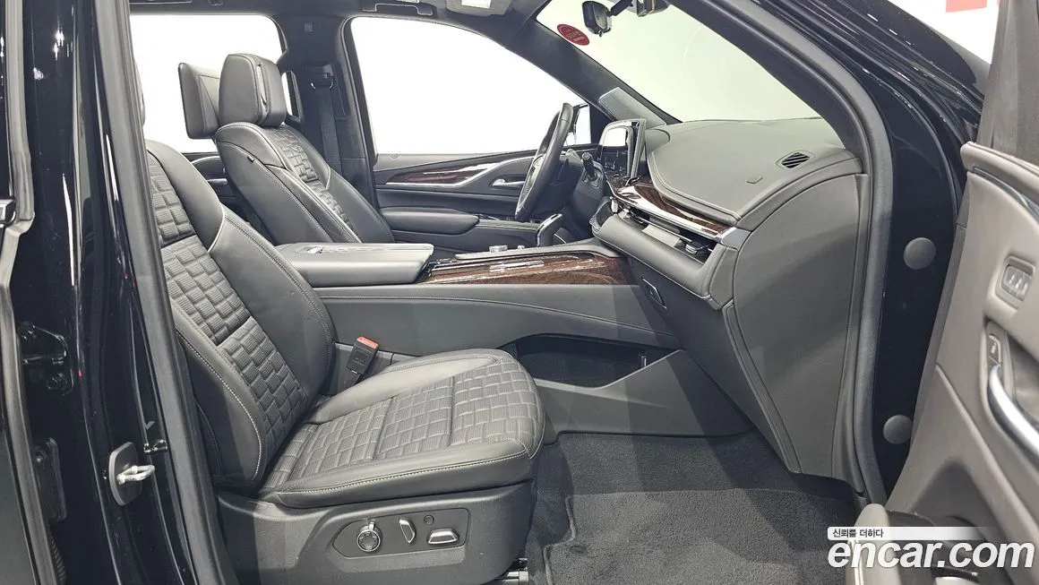 Cadillac Escalade 2021 из KR, фото 10